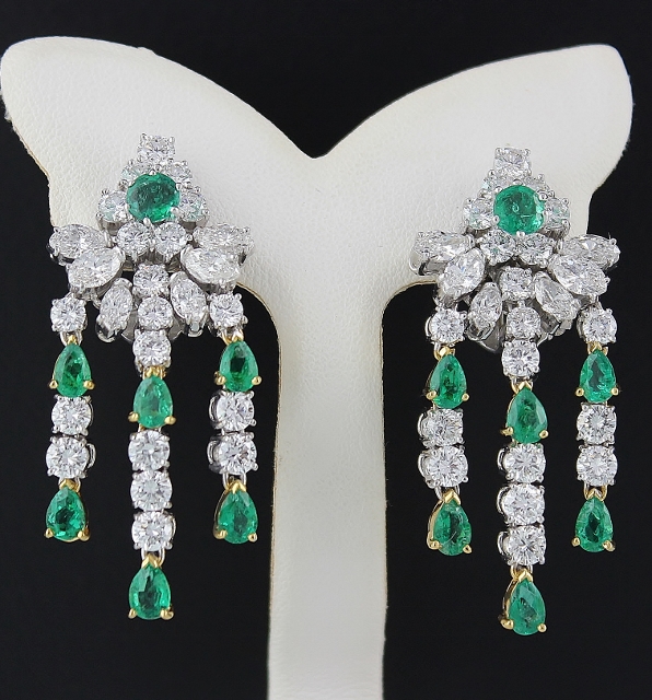 (image for) A 18K WHITE GOLD DIAMOND & EMERALD DANGLING EARSTUD